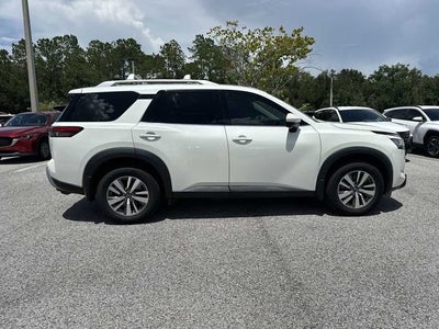 Nissan Pathfinder SL 4x4 de 2023