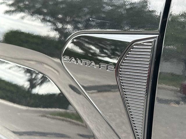 Hyundai Santa Fe SE 2024
