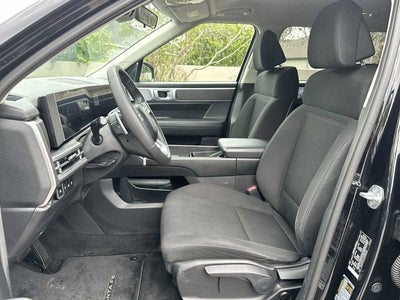 Hyundai Santa Fe SE 2024