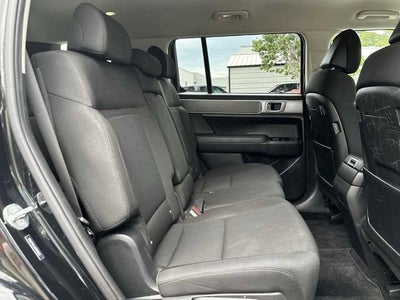 Hyundai Santa Fe SE 2024
