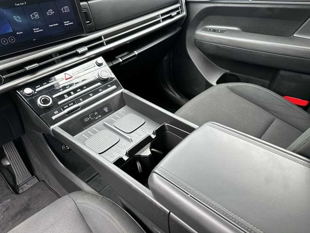 Hyundai Santa Fe SE 2024