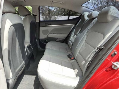 Hyundai Elantra SE 2017