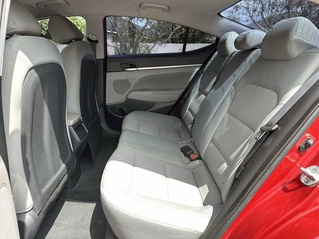 Hyundai Elantra SE 2017