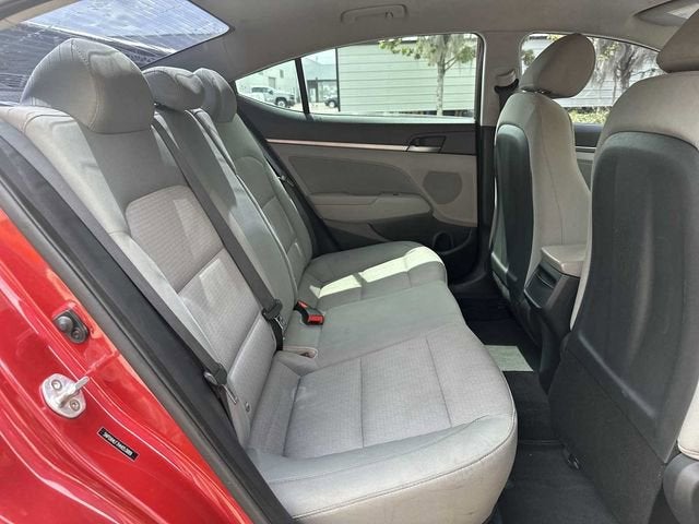 Hyundai Elantra SE 2017