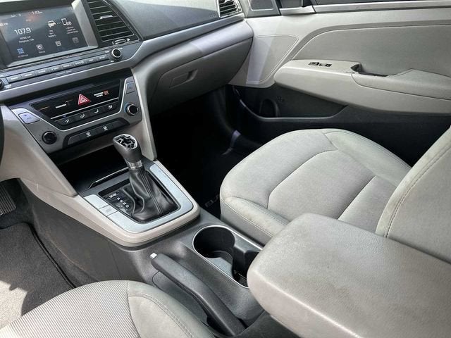 Hyundai Elantra SE 2017