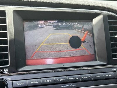 Hyundai Elantra SE 2017