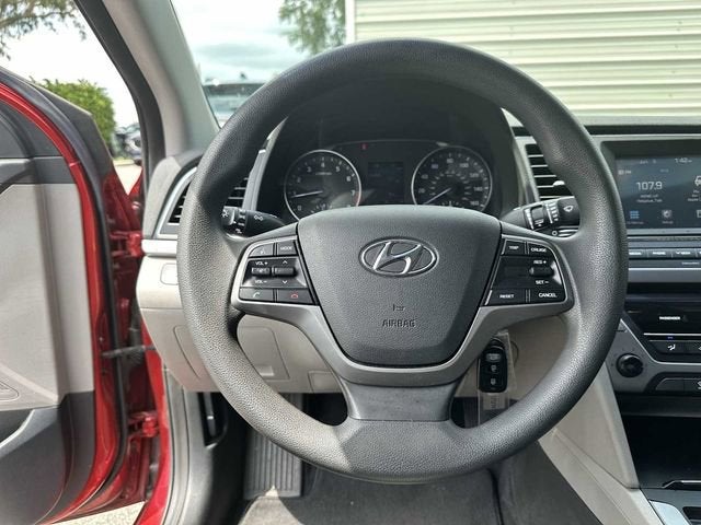 Hyundai Elantra SE 2017