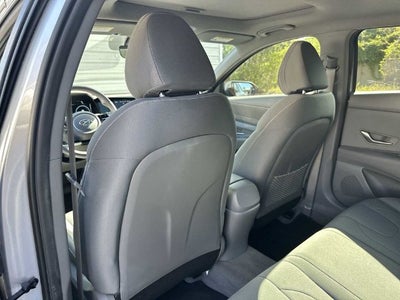 Hyundai Elantra SEL 2022