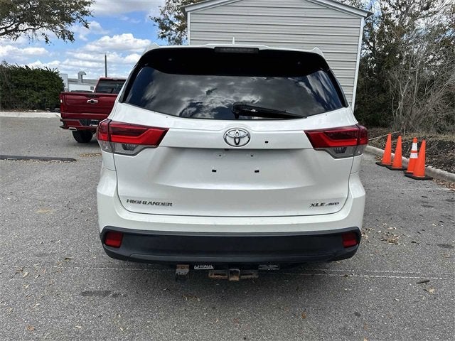 Toyota Highlander SE 2019