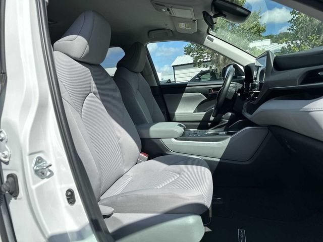 Toyota Highlander L 2023
