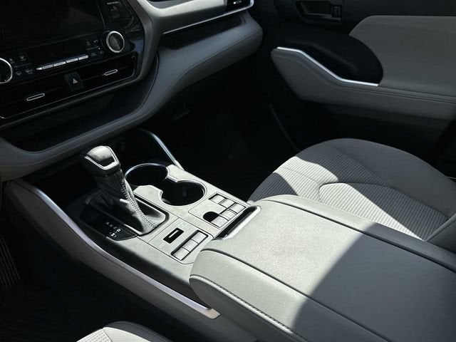 Toyota Highlander L 2023