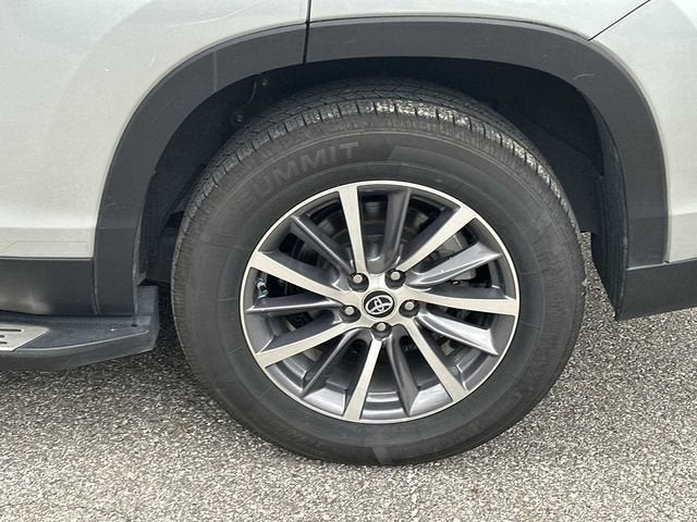Toyota Highlander XLE 2019