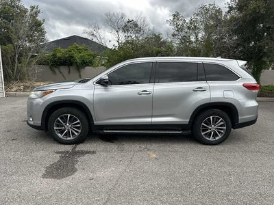 Toyota Highlander XLE 2019