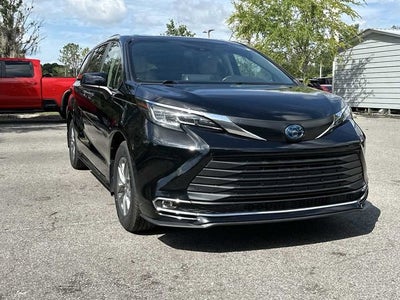 Toyota Sienna XLE 2022