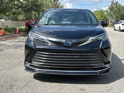 Toyota Sienna XLE 2022