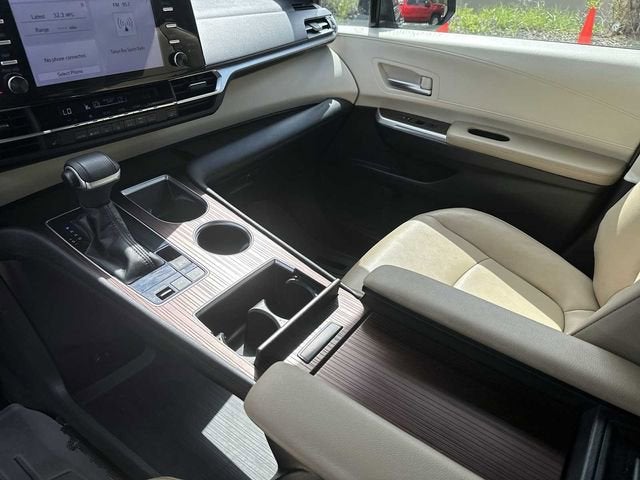 Toyota Sienna XLE 2022