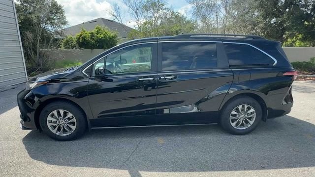 Toyota Sienna XLE 2022