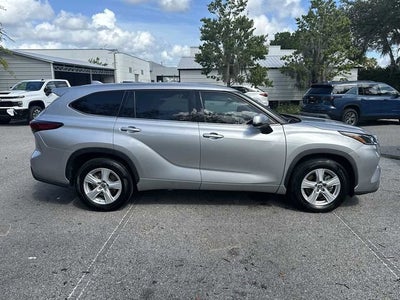 Toyota Highlander LE 2021