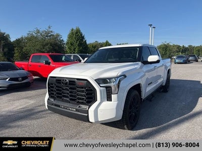 Toyota Tundra SR5 2023