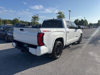 Toyota Tundra SR5 2023