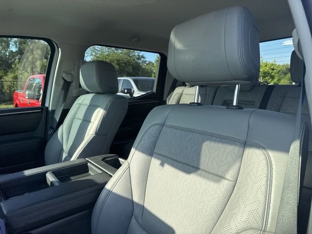 Toyota Tundra SR5 2023