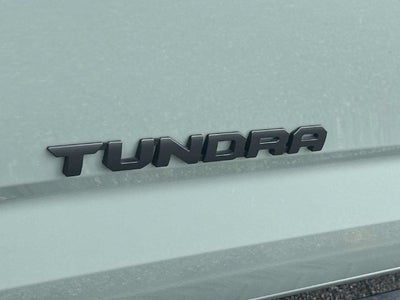 Toyota Tundra 4WD SR5 de 2025