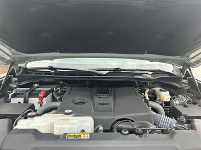 Toyota Tundra 4WD SR5 de 2025