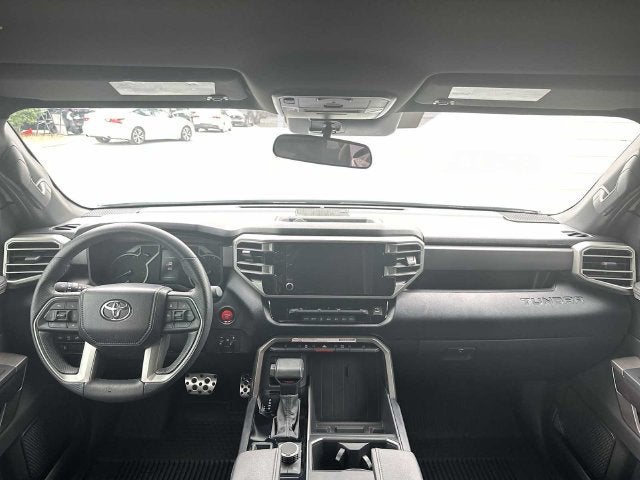 Toyota Tundra 4WD SR5 de 2025