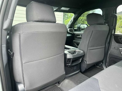Toyota Tundra 4WD SR5 de 2025