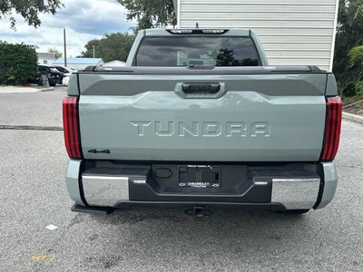 Toyota Tundra 4WD SR5 de 2025