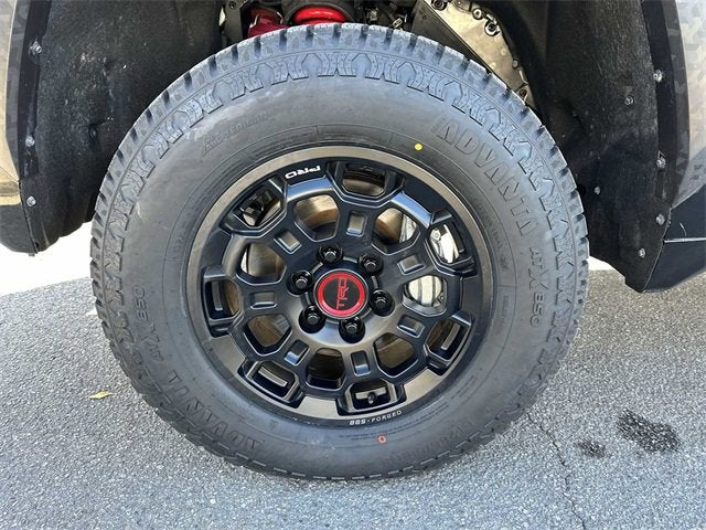 Toyota Tundra 4WD TRD Pro Hybrid 2024