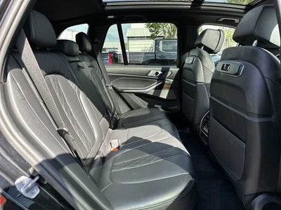 BMW X5 xDrive50e 2025