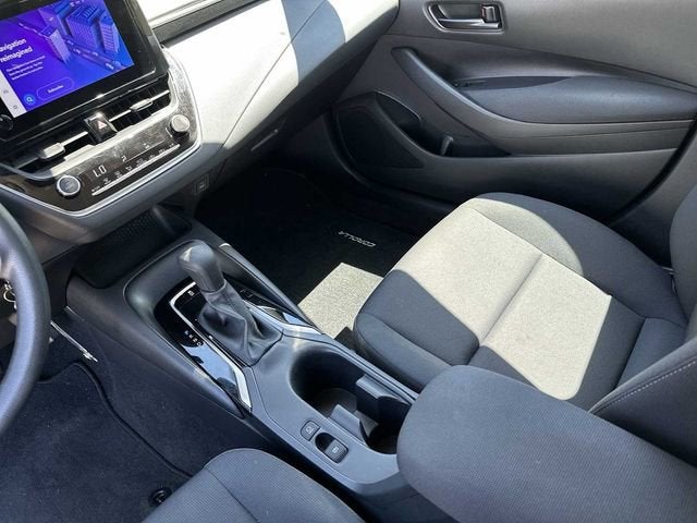 Toyota Corolla LE 2024