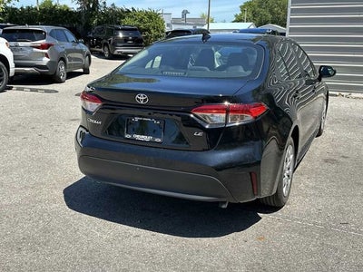 Toyota Corolla LE 2024