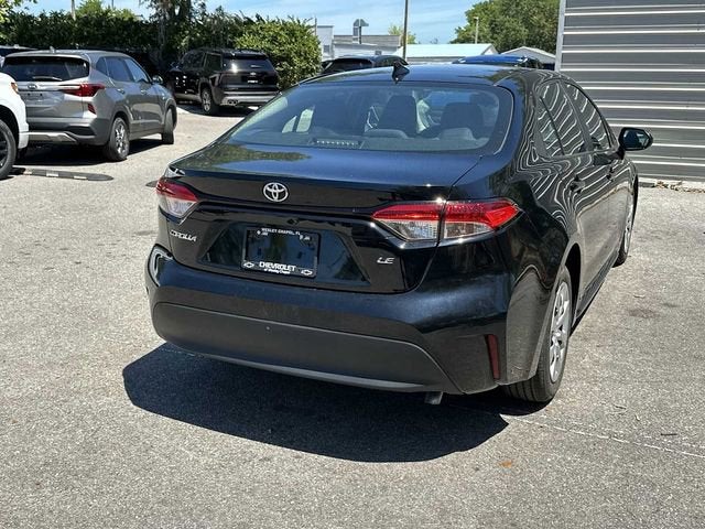 Toyota Corolla LE 2024