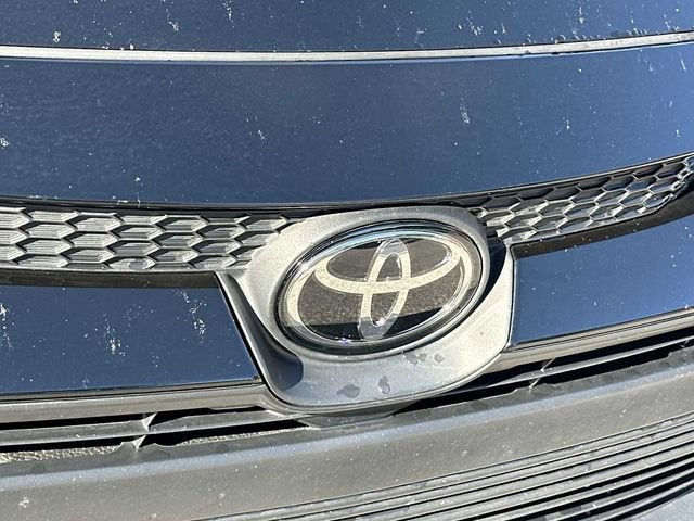 Toyota Corolla LE 2025