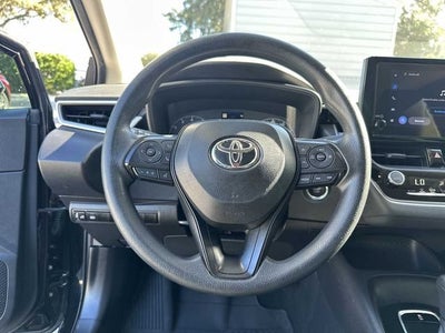Toyota Corolla LE 2025