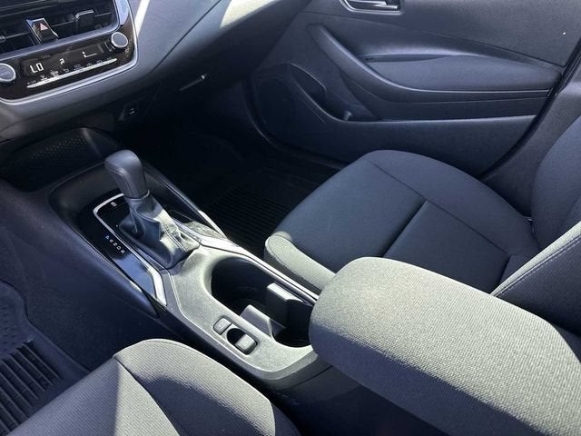 Toyota Corolla LE 2025