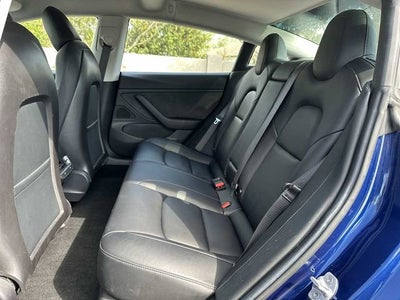 Batería de largo alcance del Tesla Model 3 de 2018