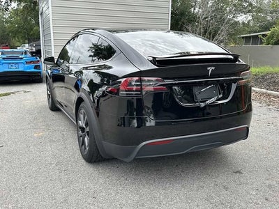 Tesla Model X de autonomía estándar 2023