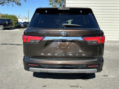 Toyota Sequoia SR5 2023