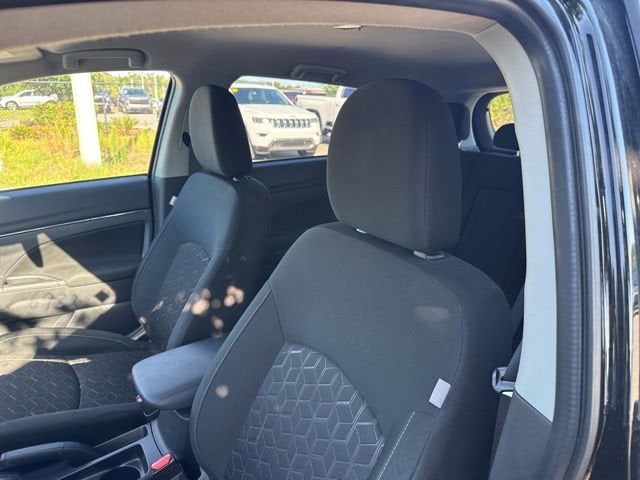 Mitsubishi Outlander Sport S 2024