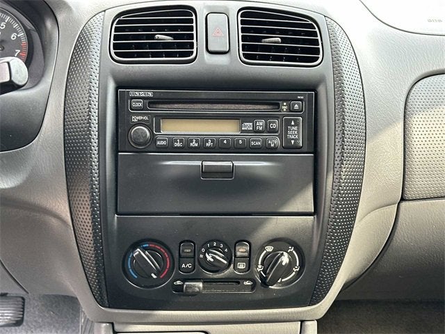 Mazda Protege DX 2000