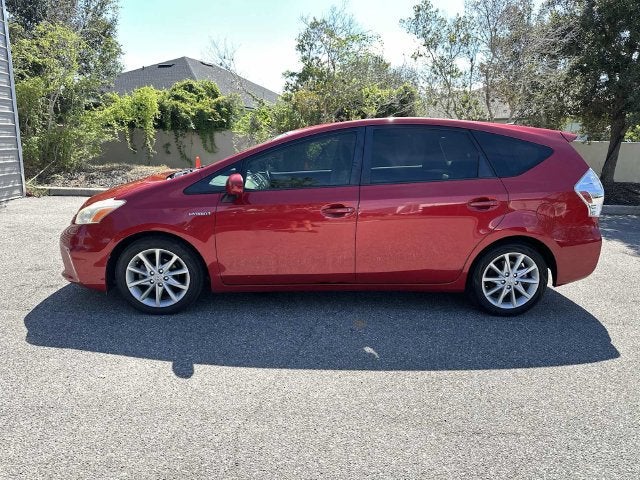 Toyota Prius v Five de 2013