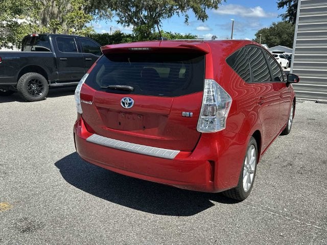 Toyota Prius v Five de 2013