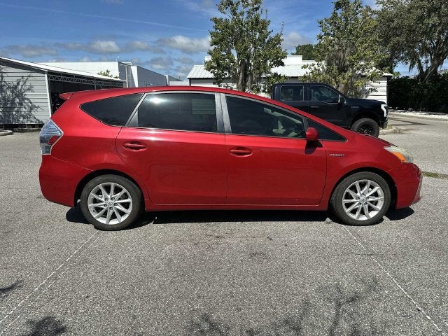 Toyota Prius v Five de 2013