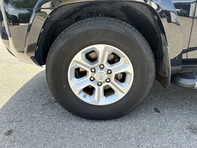 Toyota 4Runner SR5 2020