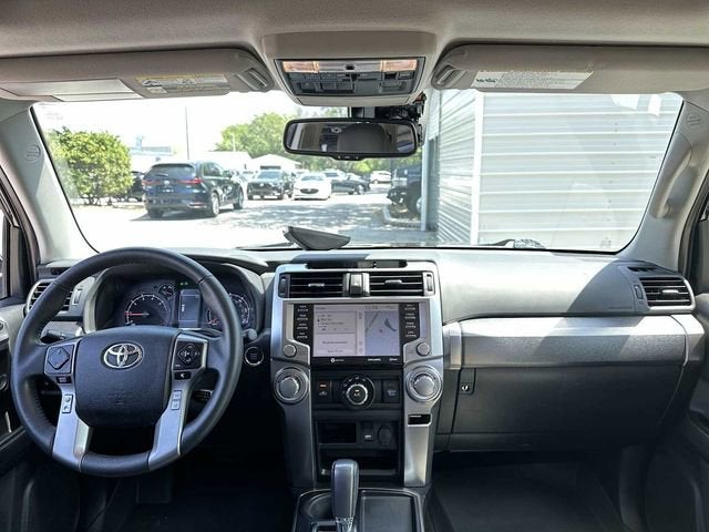 Toyota 4Runner SR5 2020