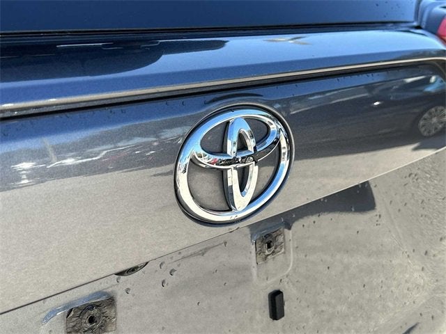 Toyota RAV4 LE 2019