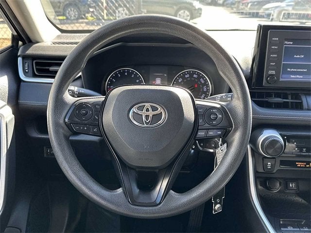 Toyota RAV4 LE 2019